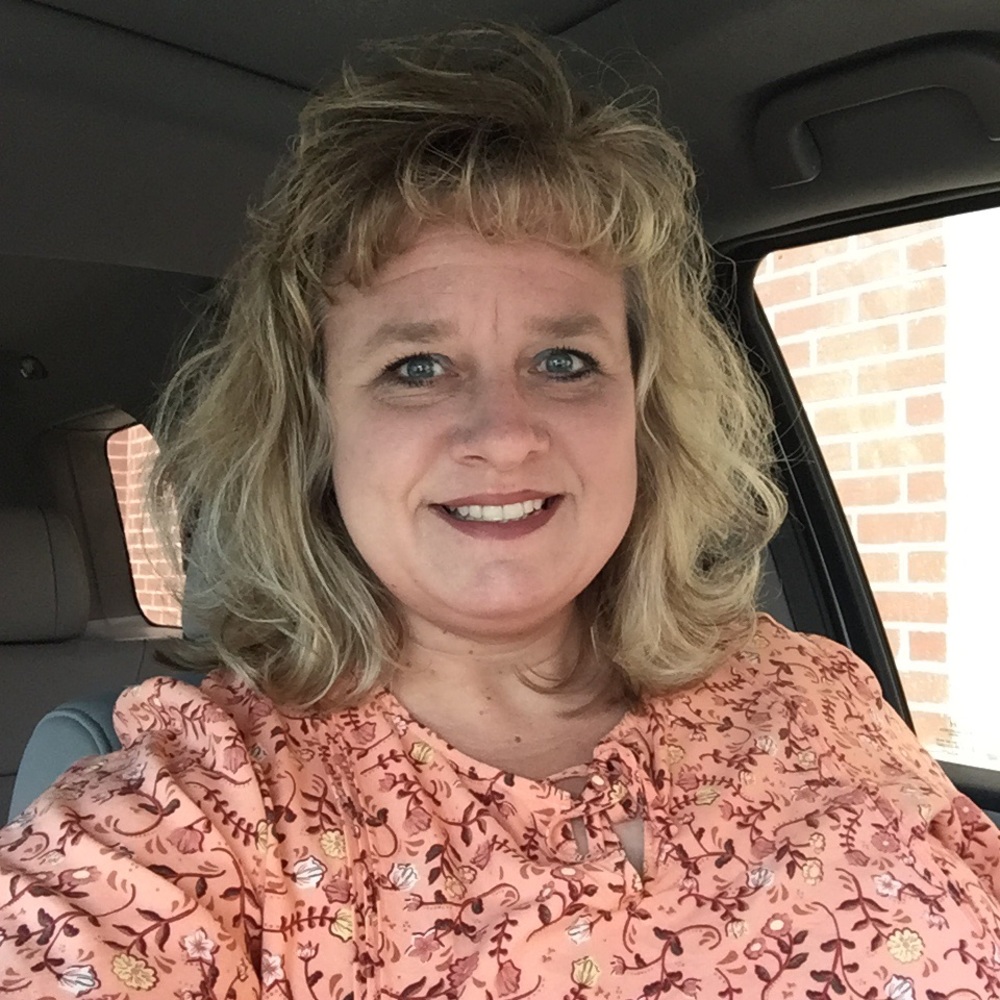 Meet your Posher, Melanie